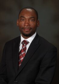 Dr. Chris Holmes